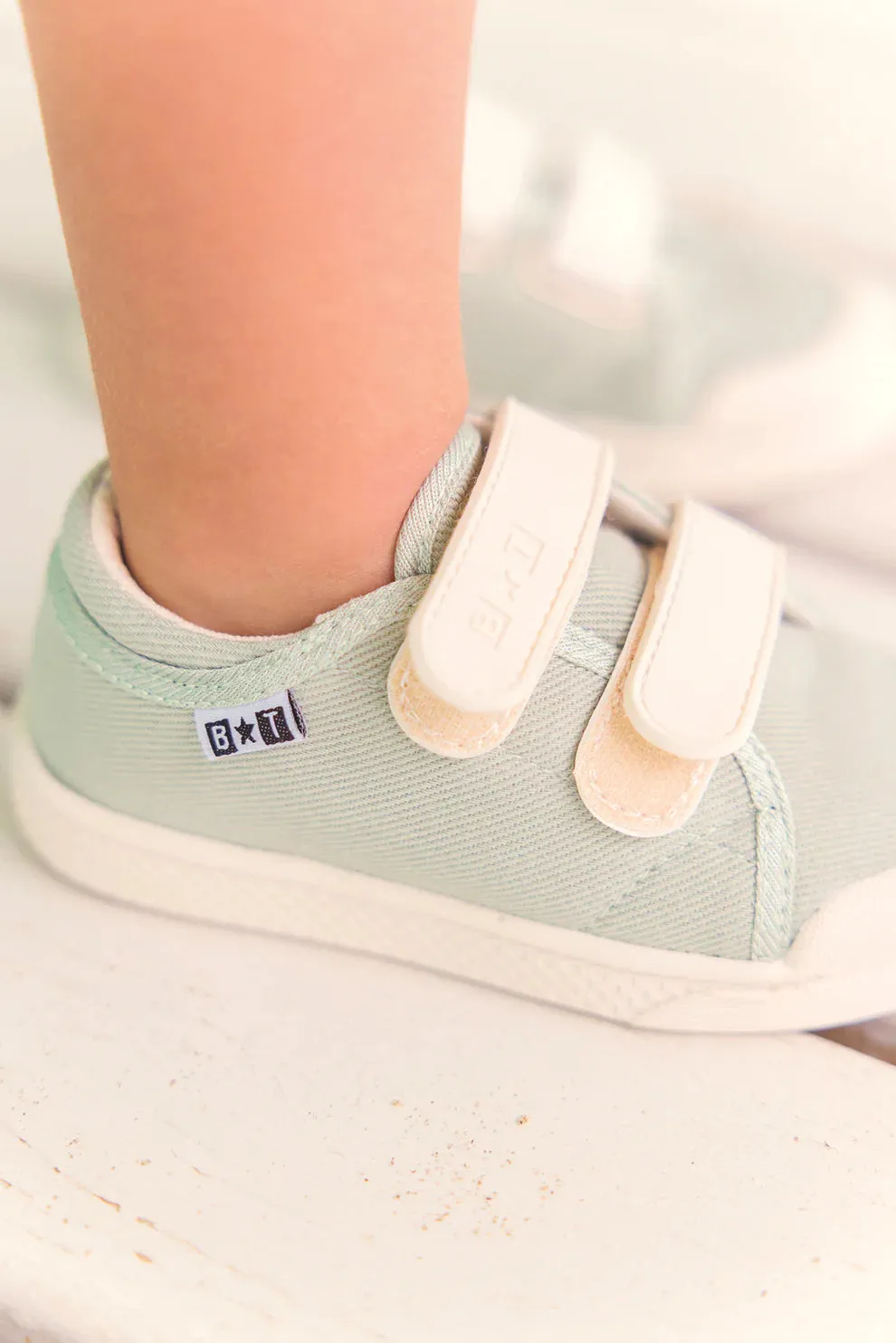 BONTON IZY SCRATCH VELCRO TWILL SNEAKERS