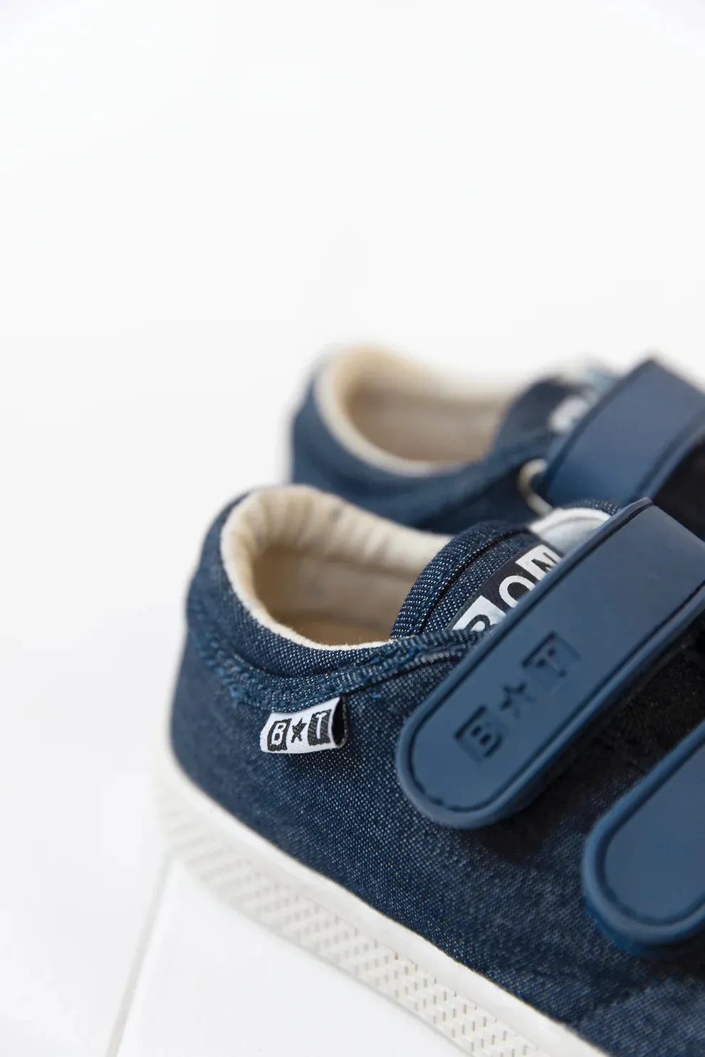 BONTON IZY SCRATCH VELCRO TWILL SNEAKERS