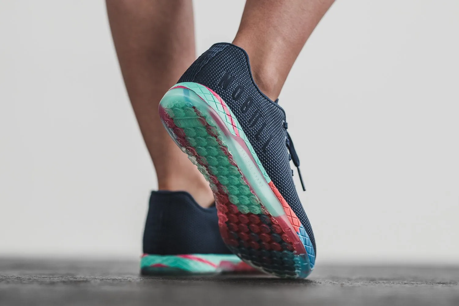 NAVY LIGHTNING TRAINER (WOMEN'S)